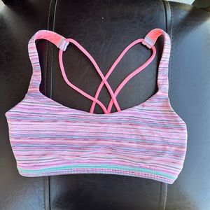 Lululemon Free to be sports bra!